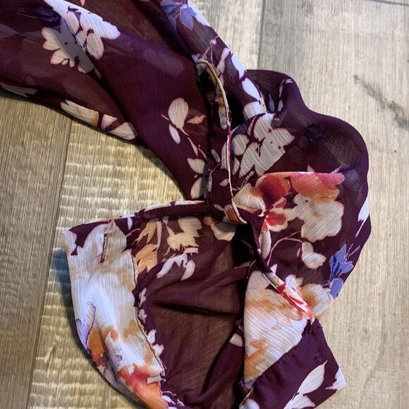 NWOT KUT FROM THE KLOTH sheer top- size M - Picture 3 of 9